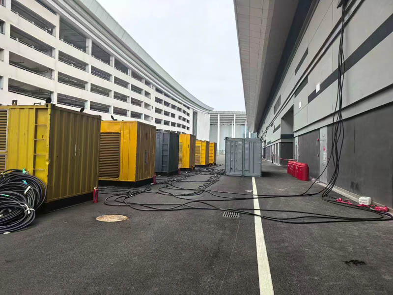 上栗冬季柴油发电机启动前需要做哪些准备工作?